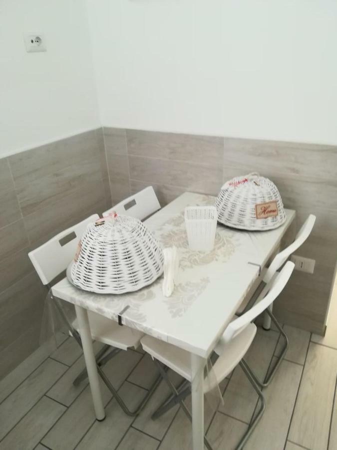 Il Frangipane Bed & Breakfast Формия Екстериор снимка